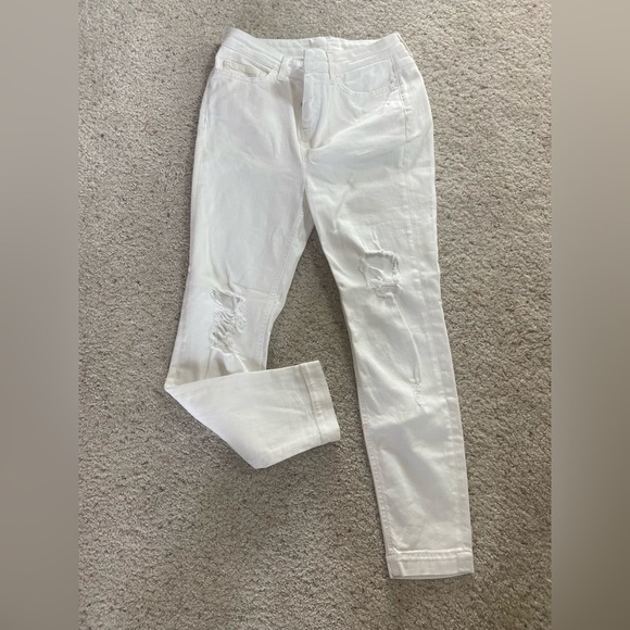 Dolce & Gabbana White Cropped Pants - Picture 2 of 5